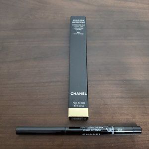 SOLD🎄 Chanel Yeux Stylo Waterproof Eyeliner 951 Khaki Intense - Brand New